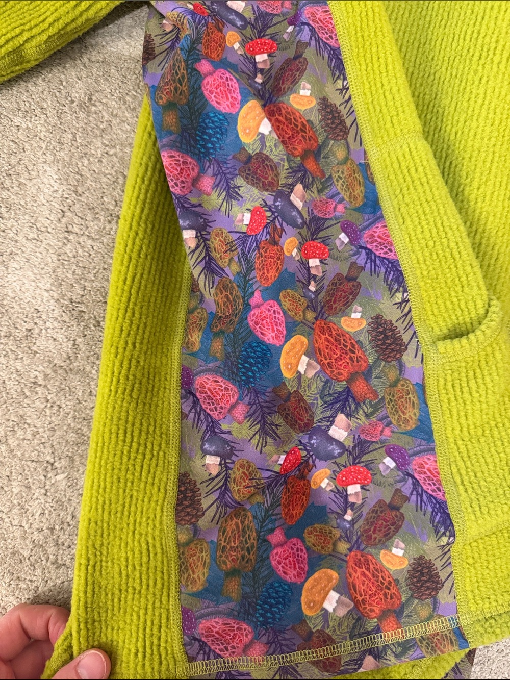 Youer Treasure Hoodie - Picture 4 of 6
